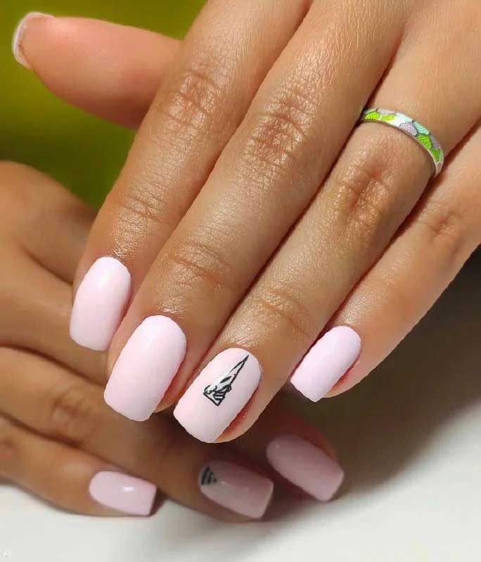 Еще один пример маникюра от салона BEAUTY STUDIO AV